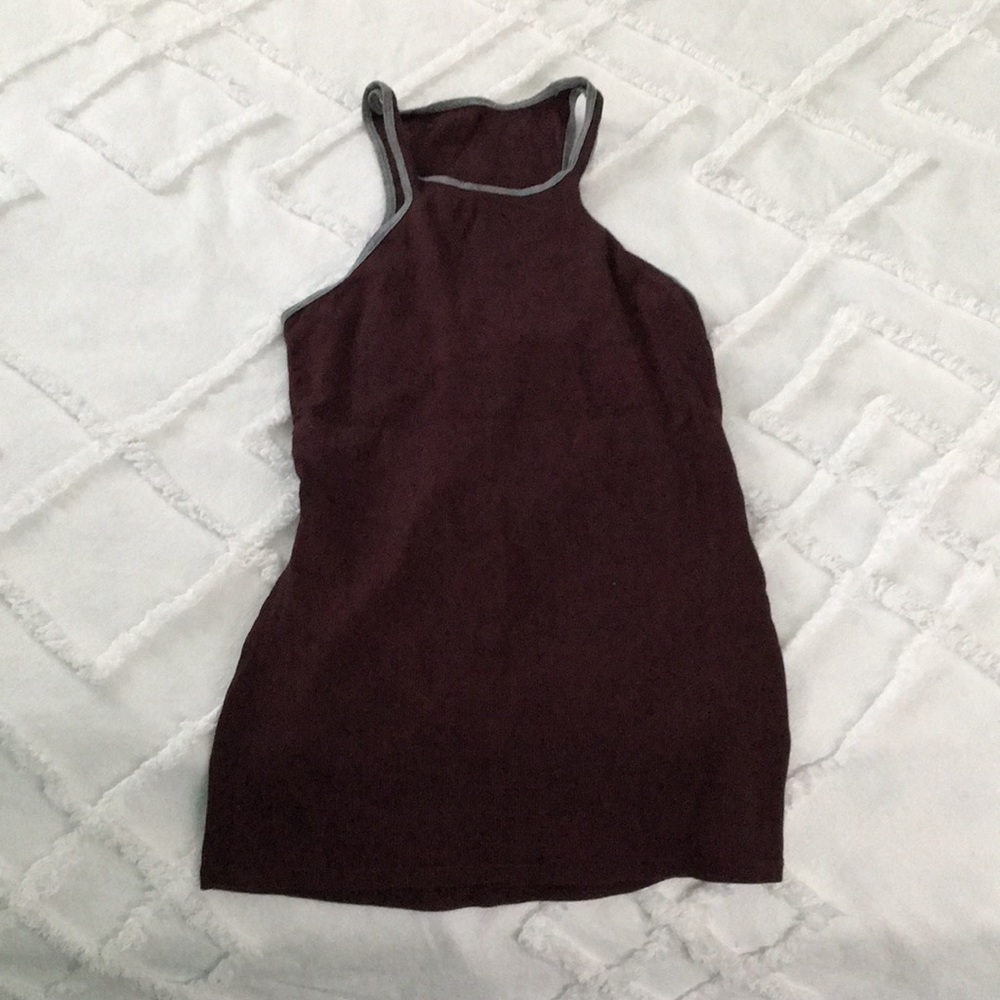 Lululemon workout tank